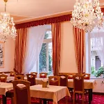 Hotel Praga *