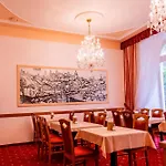 Praga Hotel