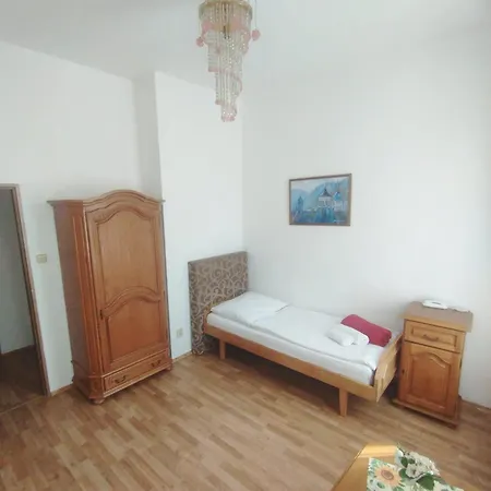 Praga * קרלובי וארי