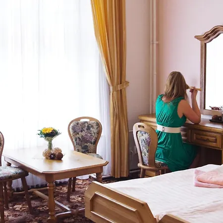 Hotell Praga *