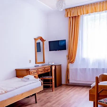 Hotel Praga *