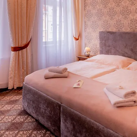 Praga Hotel Karlovy Vary