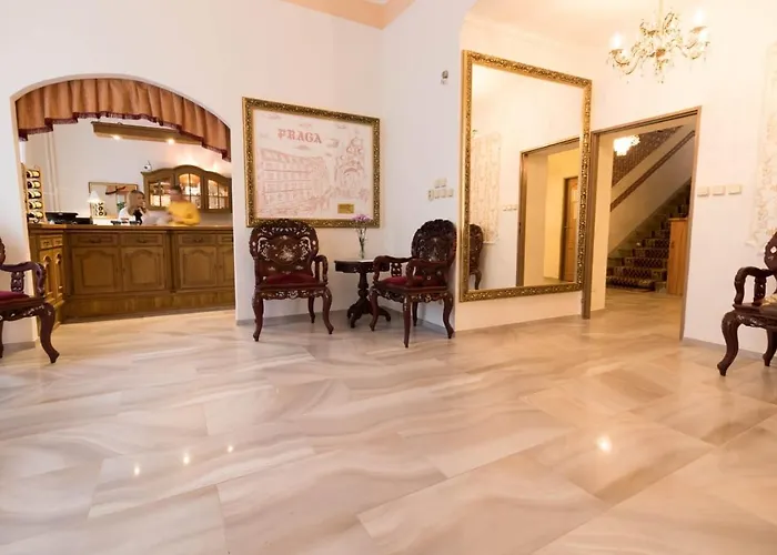 Praga Hotel *